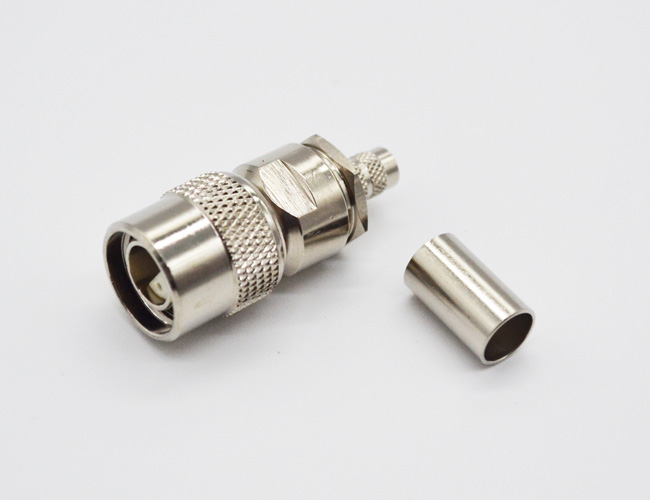 BNC-J 四芯 BNC-J 四芯